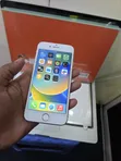 Apple iPhone 8 128GB Gold - 2
