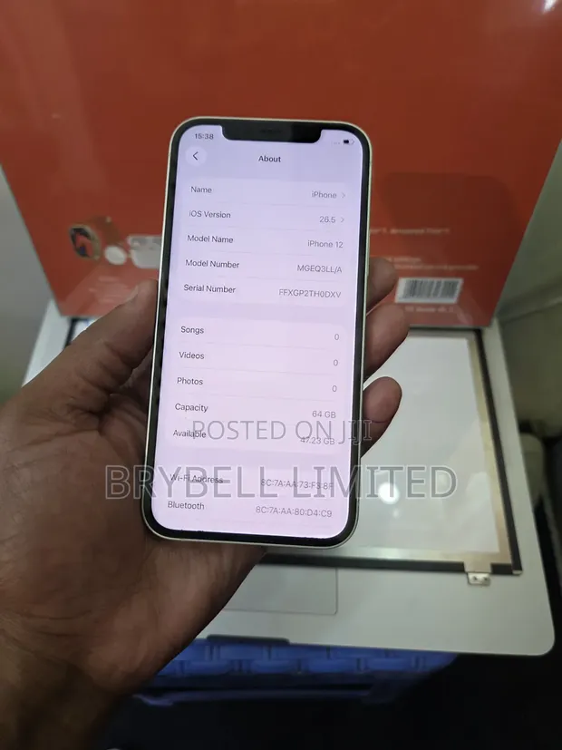 Apple iPhone 12 64GB Kijani - 1