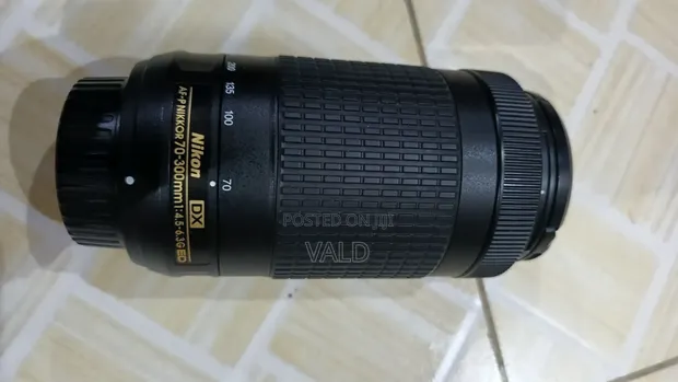 Nikon AF-P 70-300mm Zoom Lens - 1