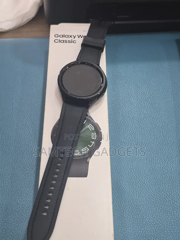 Samsung Galaxy Watch 6 Classic - 1