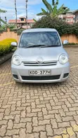 Toyota Sienta 1.5 FWD 2014 Nyeupe - 1