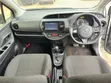 Toyota Vitz 1.5 FWD Hybrid 5dr 2019 Nyeupe - 3