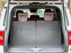 2024 Toyota Land Cruiser Prado 2.4 Petrol Pearl
