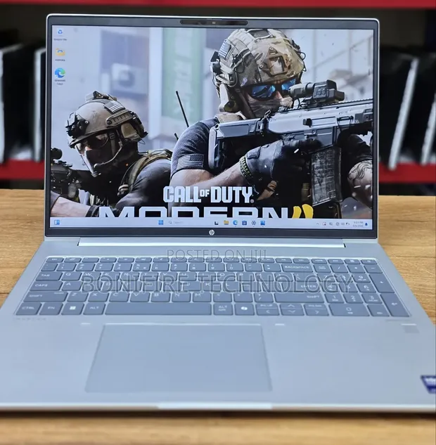 HP ProBook 460 G11 Laptop: Intel Core Ultra 7, 8GB RAM, 512GB SSD - 1