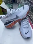 Nike ZoomX Invincible Run Flyknit 3 - 4