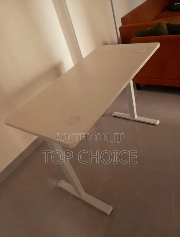 Desk ya Umeme 4ft - 1