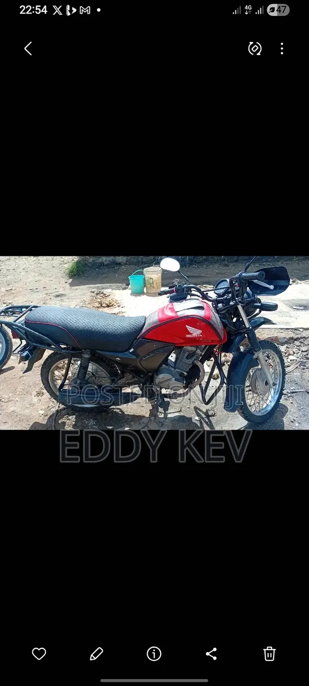 Honda CBR 125 2023 Nyekundu - 1