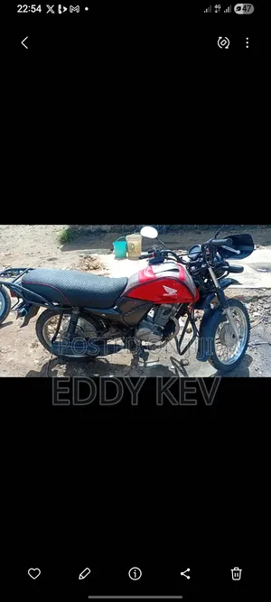 Honda CBR 125 2023 Nyekundu
