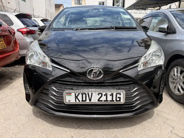 Toyota Vitz 2018 - 1