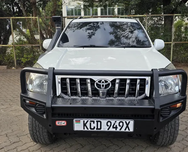 Toyota Land Cruiser Prado 4.0 Petrol TX 2008 White - 1