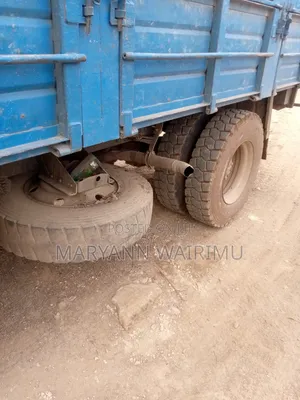 Isuzu FTR90 Truck - 2013