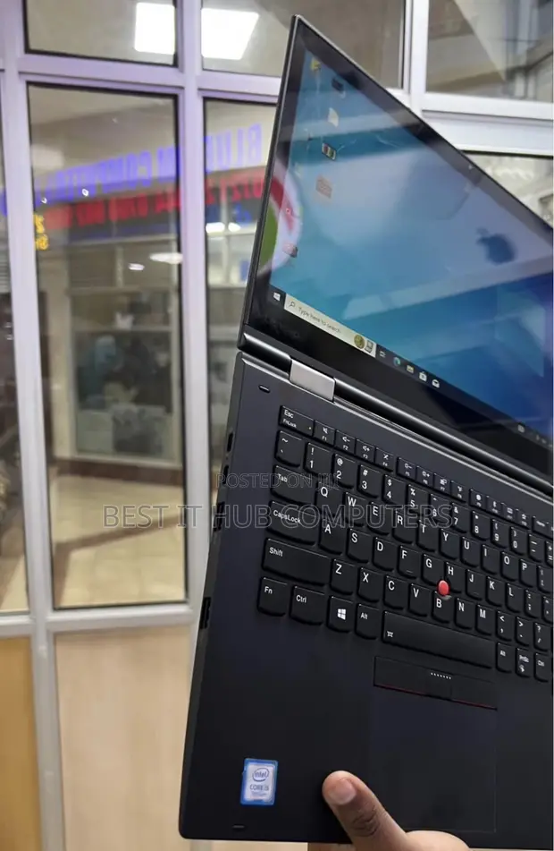 Lenovo ThinkPad X1 Yoga Laptop (Core i5, 8GB RAM, 256GB SSD) - 1