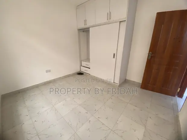 Bungalow ya Vyumba 3 vya Kulala kwa Ajili ya Kukodisha Kitengela - 1