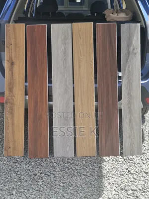SPC Flooring Bora - Haiingii Maji na Haitakwaruzwa