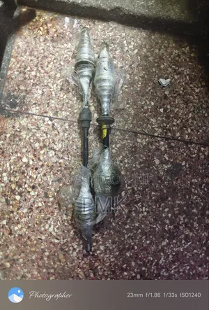 Toyota Vitz Drive Shaft (Used)