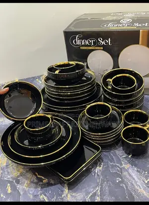 32-Piece Black Ceramic Dinner Set