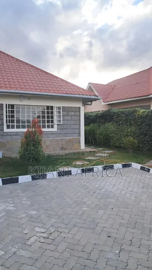 Bungalow ya Vyumba 4 na DSQ Joska kwa Kodi