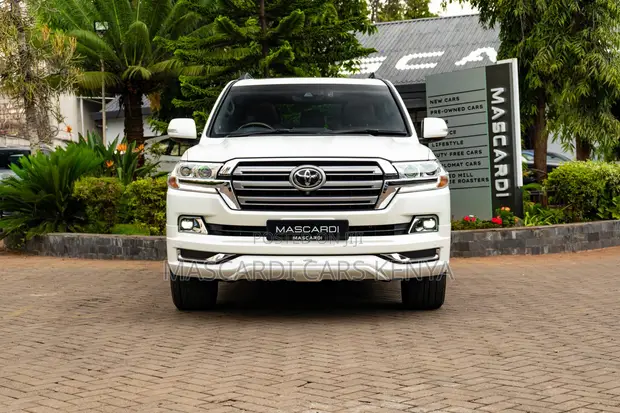 Toyota Land Cruiser 4.6 V8 ZX 2020 White - 1