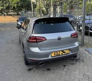 Volkswagen Golf GTI 2015 Nyeupe