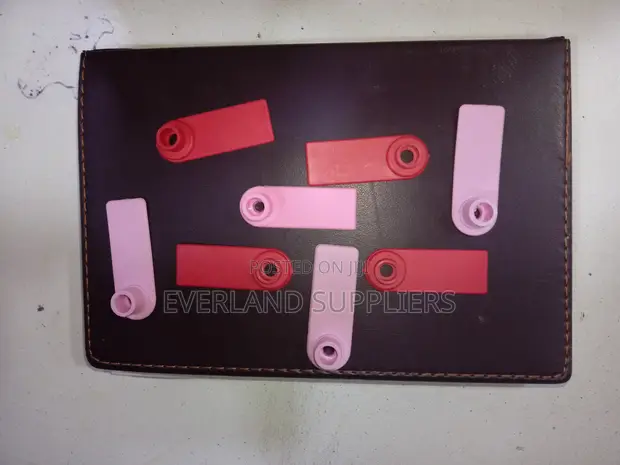 Ear Tags - Uso wa Kutambua Wazi - 1