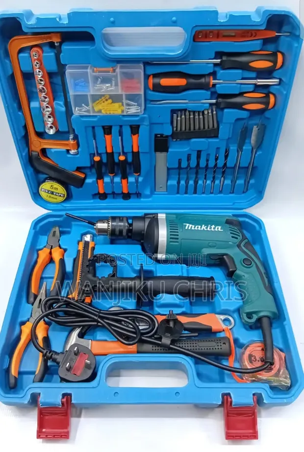 Makita Electric Drill Set - Corded 710W - 1
