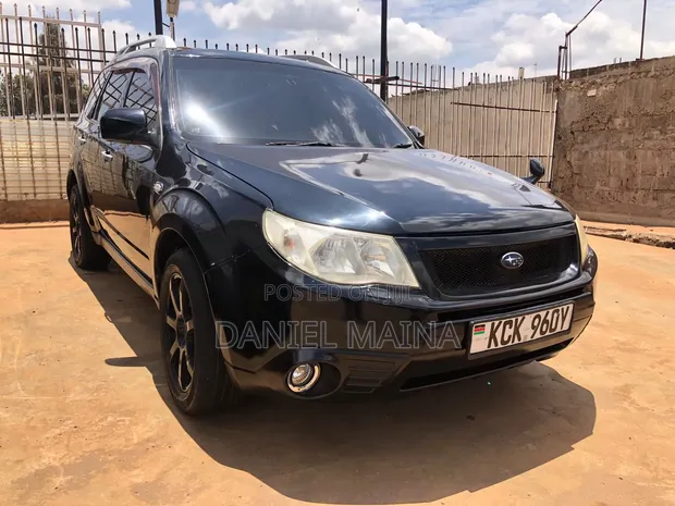 Subaru Forester 2011 Black - 1