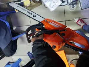 Gasoline Chainsaw 22" Heavy Duty