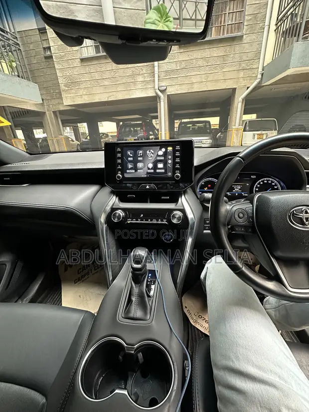 Toyota Harrier 2.5 Hybrid SUV 2020 Nyeusi - 1