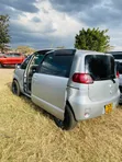 Toyota Porte 2009 Nyeupe - 3