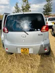 Toyota Porte 2009 Nyeupe - 4