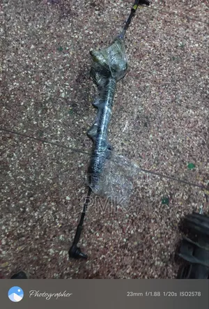 Nissan X-Trail T30 Steering Rack