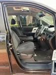 Toyota Voxy 2011 Nyeusi - 1
