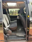 Toyota Voxy 2011 Nyeusi - 3