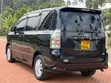 Toyota Voxy 2011 Nyeusi - 5