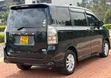Toyota Voxy 2011 Nyeusi - 1