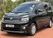Toyota Voxy 2011 Nyeusi - 3