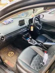 Mazda Demio 2016 Nyeusi - 4