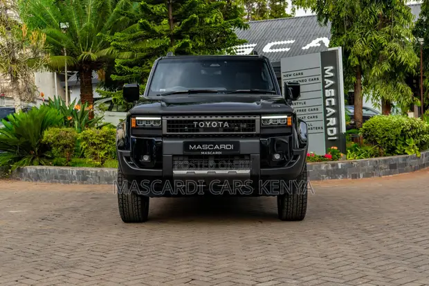 Toyota Land Cruiser LC250 2024 Black - 1
