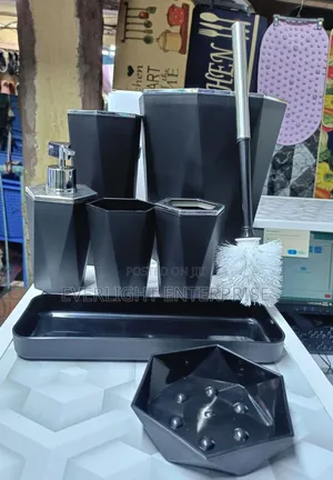 Diamond Shaped 7pc Bathroom Set
