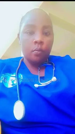 Mlezi/CNA Mtaalamu - Zaidi ya Miaka 2 ya Uzoefu