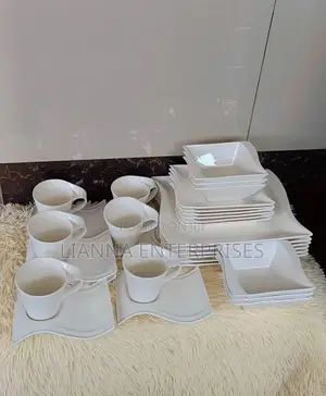 Wavy White Dinner Set - Brand New