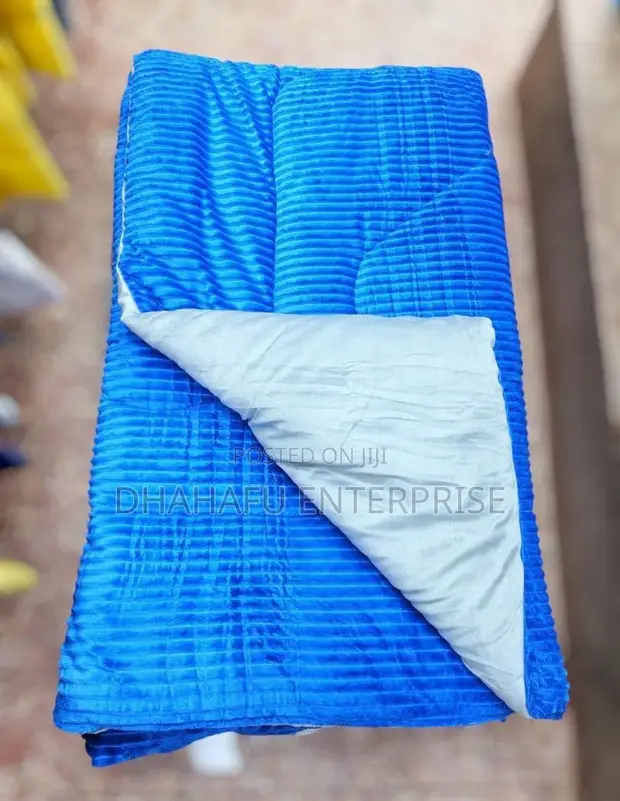 Heavy Warm Velvet Duvet - 220x240cm - 1
