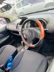 Nissan Note 2011 Kijivu - 4