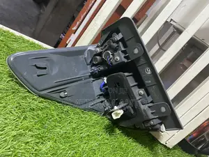 Toyota Vellfire Used Rear Light