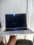 Apple MacBook 2017 8GB RAM, 128GB SSD - 2