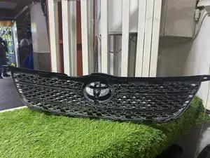 Grill ya Mbele ya Toyota Nze 2002