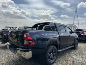 2021 Toyota Hilux Double Cabin 2400cc Diesel