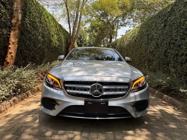 Mercedes-Benz E200 2020 Nyeupe - 1
