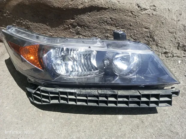 Honda Airwave Headlight (Ex-Japan) - 1