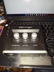 Behringer UM2 Audio Interface - 4